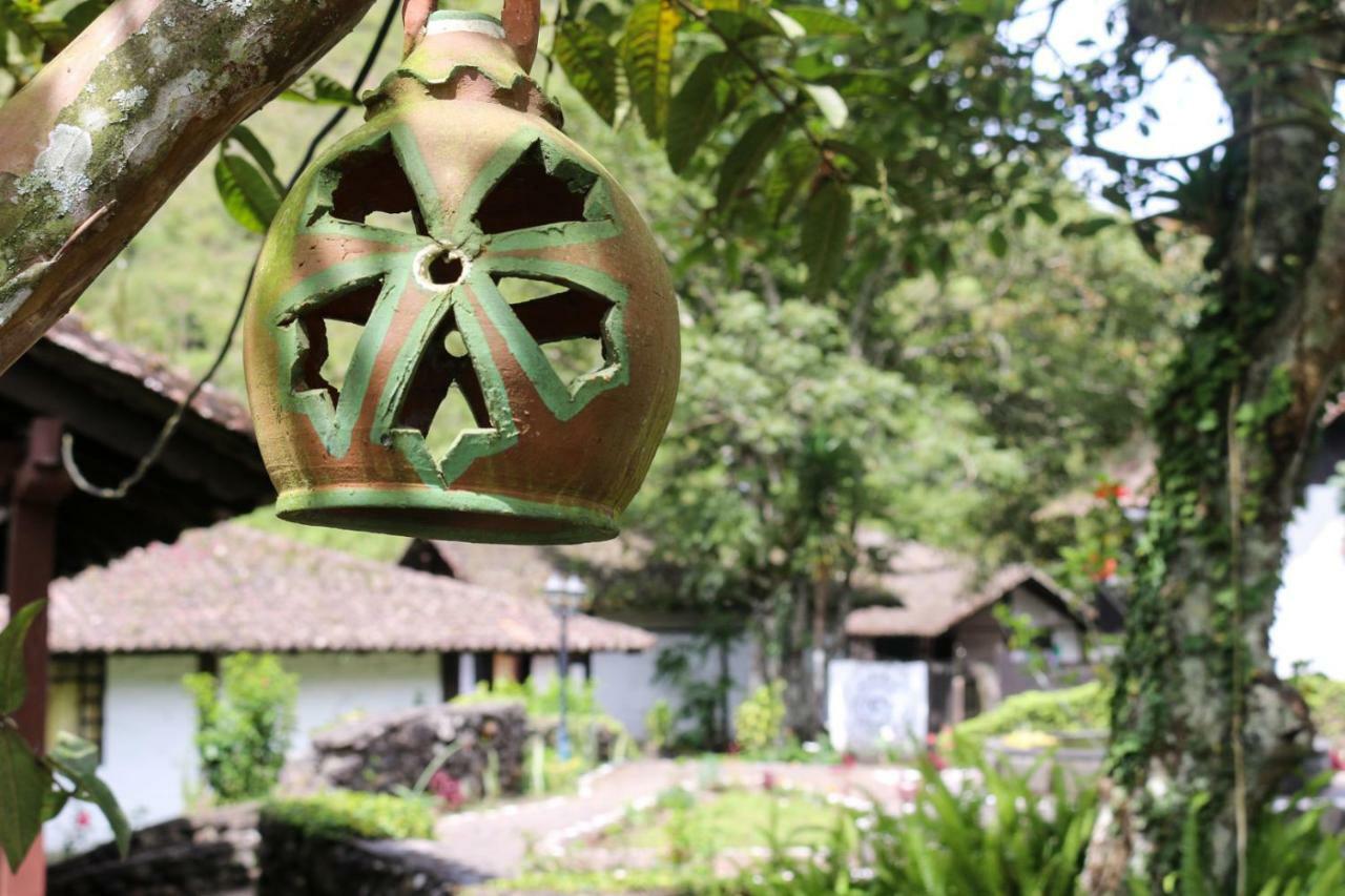 Hosteria El Trapiche Lodge & Spa バーニョス エクステリア 写真