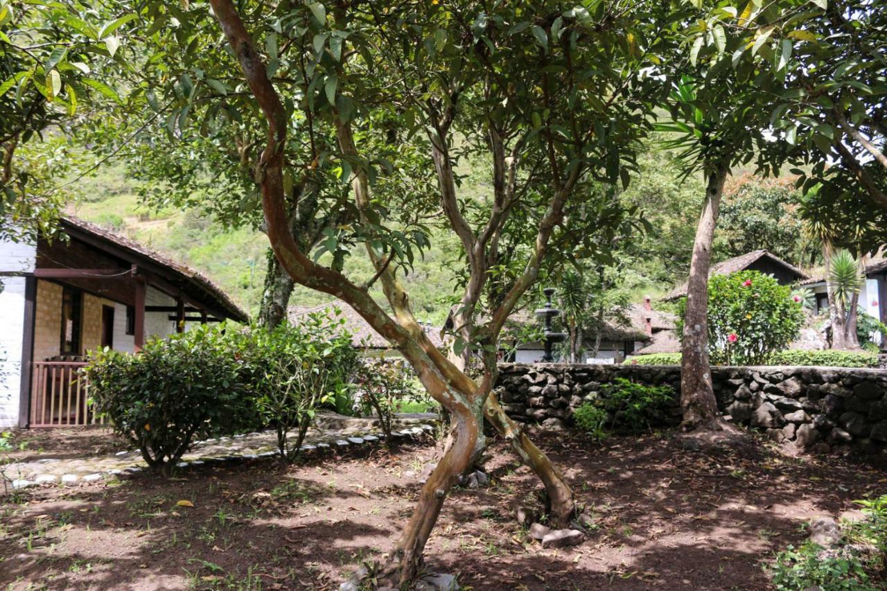 Hosteria El Trapiche Lodge & Spa バーニョス エクステリア 写真